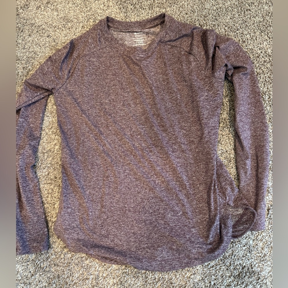Members Mark, long sleeve, run (workout) top, size Small with thumb holes;